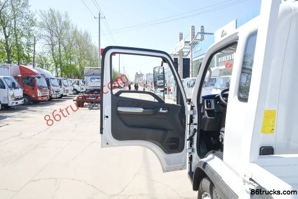 Foton Aoling M Card 2.0L 127ch 4X2(6 roues) CNG 3.535m plateau à ridelles cabine avancée (1) | 86Trucks