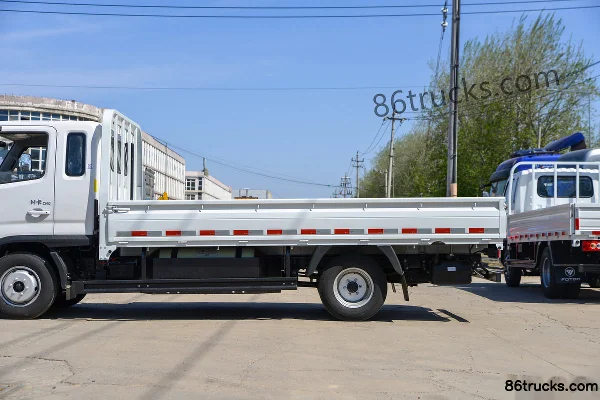 Foton Aoling M Card 2.0L 127ch 4X2(6 roues) CNG 3.535m plateau à ridelles cabine avancée Carrosserie (2) | 86Trucks