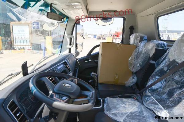 Foton Suyun Pro 2.5L diesel 163ch 4X2(6 roues) Fast Gear 10-speed 4.14m single-row van light truck Cabine (3) | 86Trucks