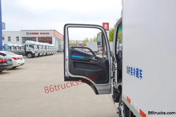 Foton S1 Changying 180 ch 4X2(6 roues) boîte AMT automatique camion frigorifique 4,08 m Cabine (1) | 86Trucks