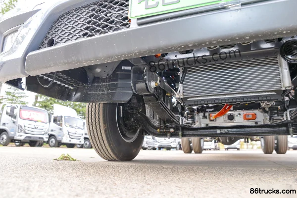 Foton Zhilan ES 4.17m Single Row Electric Stake Light Truck CATL 100.46kWh 4X2(6 wheels) Chassis (2) | 86Trucks