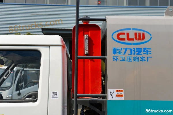 Foton Forland Xiaoka Zhixing 3 115 ch 4X2(6 roues) camion benne à compression (marque Chengli) Carrosserie (3) | 86Trucks