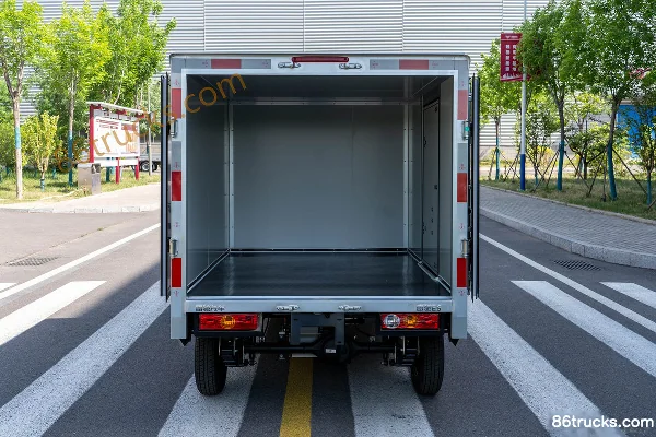 Leichi Ren T10 Fendou version hydraulic brake 2.045m single-row pure electric box mini truck Kechuang Guoda 15.4kWh 4X2(6 roues) Carrosserie