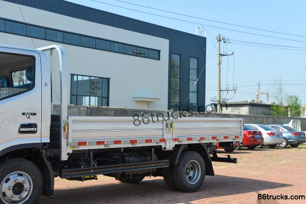 Foton Times Leader G6 160 hp 4X2(6 wheels) 4.17m Single-row Flatbed Light Truck Body (1) | 86Trucks