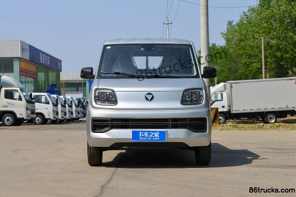 Foton Xiangling Q Split Luxury 1.6L 120 hp 4X2(6 wheels) gasoline 2.5m double-row flatbed mini truck Exterior (2) | 86Trucks
