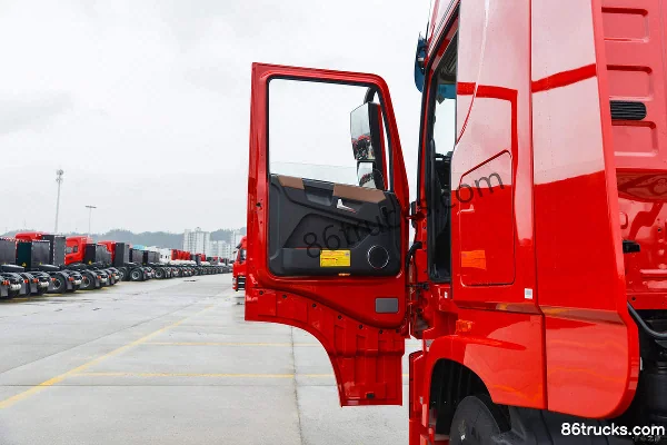Dongfeng Commercial Vehicle Tianlong Flagship KX Classic Edition 465 hp 6X4(10 wheels) AMT Automatic Hazardous Material Tractor Truck (China