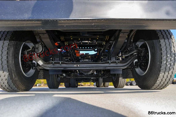 Dongfeng Commercial Vehicle Tianlong KC 8X4(12 wheels) 6m Electric Dump Truck CATL 353kWh Chassis (1) | 86Trucks
