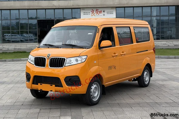 Jinbei Xiaohaishi X30 2021 Shangwu 102hp 1.5L 6-seat Passenger Van (China VI) Exterior (3) | 86Trucks