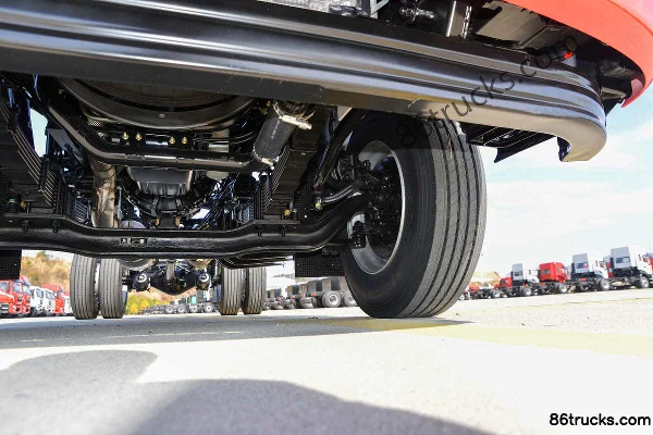 Dongfeng Commercial Vehicle Tianjin KR Comfort Edition 260hp 4X2(6 wheels) 6.8m Van Truck (Flat Roof)(Dongfeng 8-speed) Chassis (3) | 86Truc