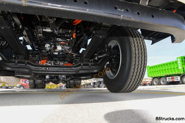 Dongfeng Commercial Vehicle Tianjin KR 6X4(10 wheels) Electric Cleaning Truck (Zhonglian Brand) 242kWh Chassis (3) | 86Trucks