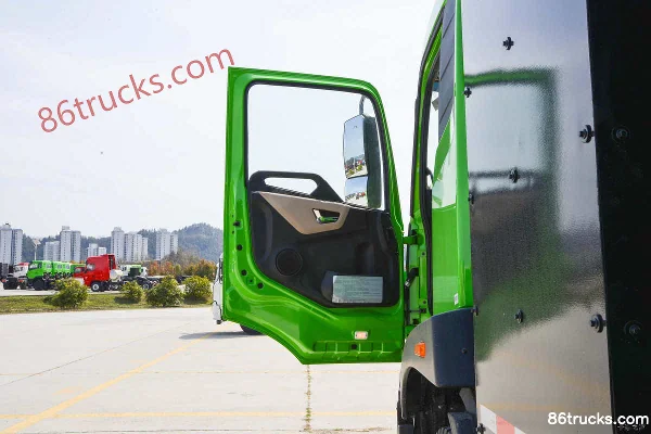 Dongfeng Commercial Vehicle Tianjin KR 8X4(12 wheels) 5.8m Electric Dump Truck CATL 281kWh Cab (1) | 86Trucks