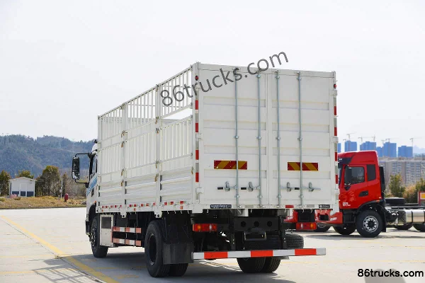 Dongfeng Commercial Vehicle Tianjin KR 4X2(6 wheels) 6.75m Electric Cage Cargo Truck Ruipu 265kWh Body (3) | 86Trucks