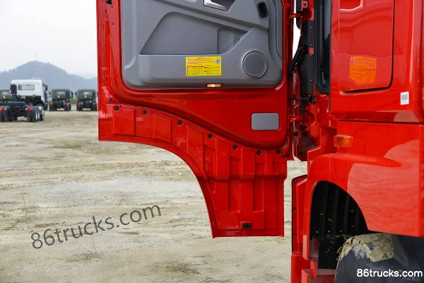Dongfeng Commercial Vehicle Tianlong Flagship KX King Edition 12.5L Diesel 580 hp 8X4(12 wheels) Dongfeng 14-Speed 9.4m Stake Cargo Truck Ca