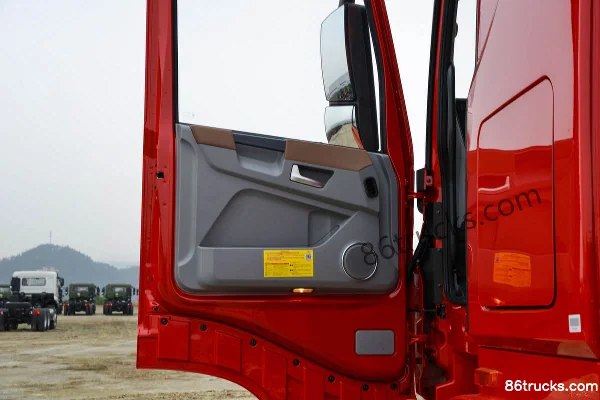 Dongfeng Commercial Vehicle Tianlong Flagship KX King Edition 12.5L Diesel 580 hp 8X4(12 wheels) Dongfeng 14-Speed 9.4m Stake Cargo Truck Ca