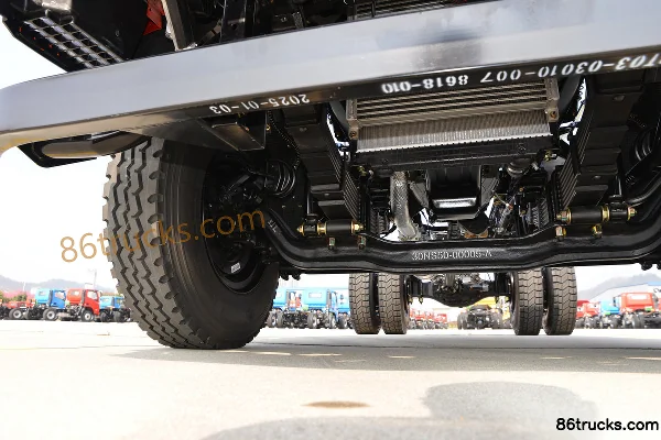 Sanhuan Shitong Xinchuangke 4.3L Diesel 240hp 4X2(6 wheels) Fast Gear 10-Speed 4m Dump Truck Chassis (2) | 86Trucks