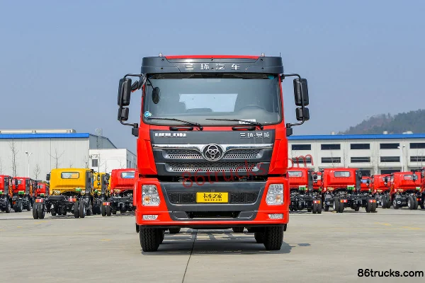 Sanhuan Shitong Haolong 270hp 8X2(10 wheels) 6.8m Stake Truck Exterior (2) | 86Trucks