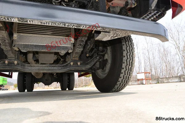 Sanhuan Shitong Chuangke 200 hp 4X2(6 wheels) Flatbed Truck Chassis (3) | 86Trucks
