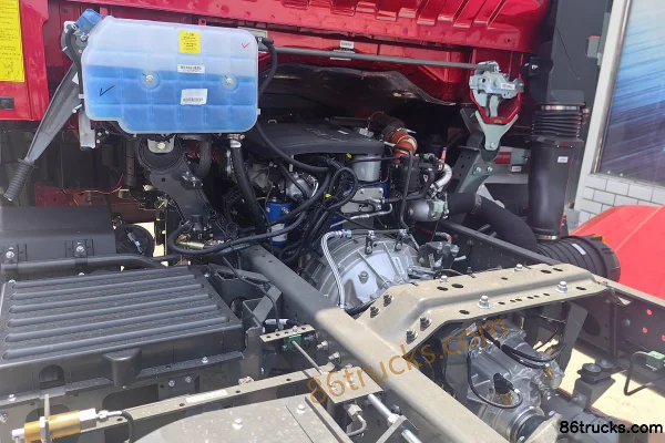 Sinotruk V3 3L CNG 129 hp 4X2(6 wheels) Fast Gear 8-Speed 4.15m Single Row Stake Truck Chassis (1) | 86Trucks