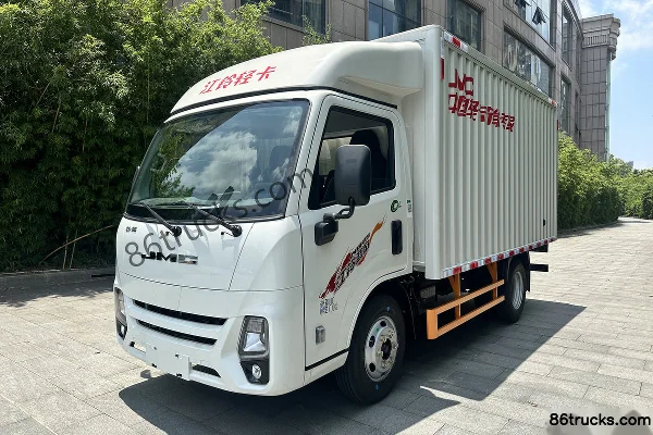 JMC New Shunda Standard Edition 2.5L Diesel 136hp 4X2(6 wheels) WLY 5-Speed 3.7m Single Row Van Light Truck Exterior (3) | 86Trucks