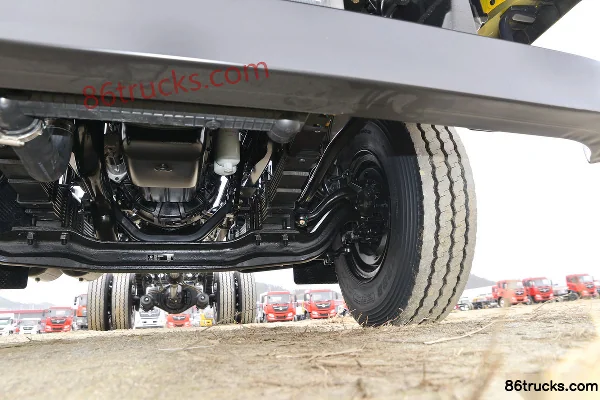 Dongfeng Tianjin VR 230hp 4x2(6 wheels) compression garbage truck (Zhongbiao brand) Chassis (3) | 86Trucks