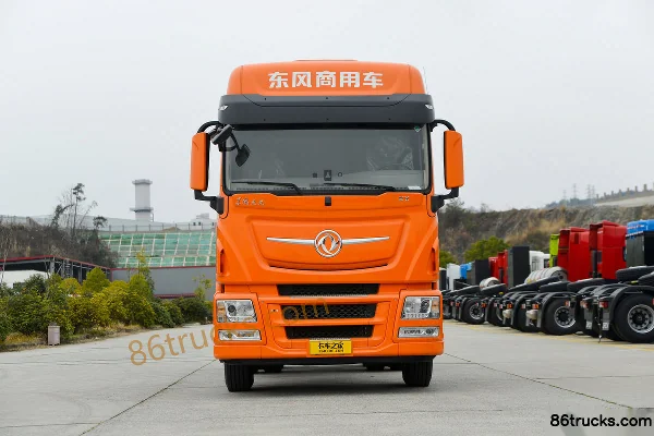Dongfeng Tianlong Flagship KX Rongyao Edition 12.9L LNG 520hp 6X4(10 wheels) Dongfeng 14-Speed Tractor Truck Exterior (2) | 86Trucks
