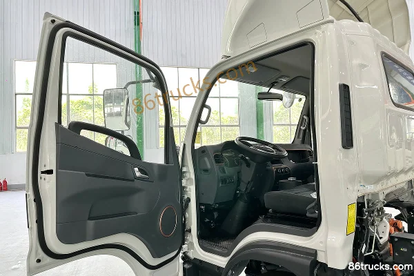 JAC Shuailing EV5 4.5T 4,22 m cabine simple camion léger à grille électrique pur 81,14 kWh 4X2(6 roues) (1) | 86Trucks
