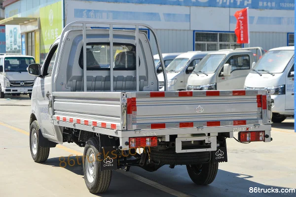 Changan Kuayue Wang X1 1,3 L essence 91 ch 4X2(6 roues) camion plateau à ridelles simple cabine 2,615 m Carrosserie (3) | 86Trucks