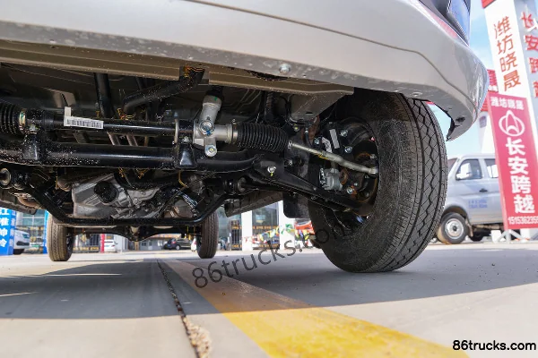 Changan Kuayue Xinbao T3 Standard Edition 1.5L Gasoline 112hp 4X2(6 wheels) 2.22m Double Row Flatbed Mini Truck (Single Rear Wheel)(China VI