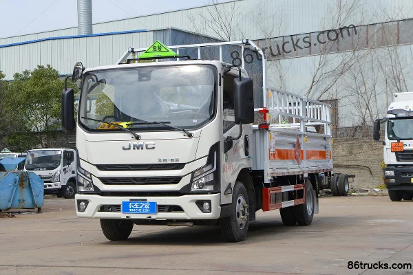 JMC Kaiyun+ 129 hp 4x2(6 wheels) 4.2m Gas Cylinder Transport Truck (Chufei Brand) Exterior (3) | 86Trucks