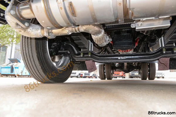 Foton Aumark S3 156hp 4X2(6 wheels) 5.15m gas cylinder transport truck (Chufei brand) Chassis (2) | 86Trucks