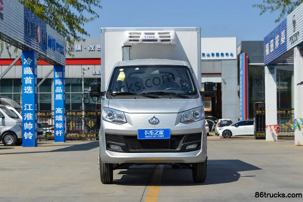 Changan Kuayue Wang X1 122hp 4X2(6 wheels) gasoline 2.96m refrigerated truck (new appearance) Exterior (2) | 86Trucks