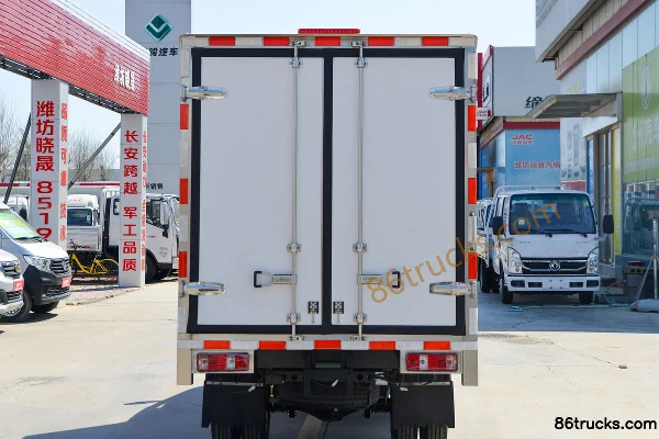 Changan Kuayue Wang X1 122hp 4X2(6 wheels) gasoline 2.96m refrigerated truck (new appearance) Body (2) | 86Trucks