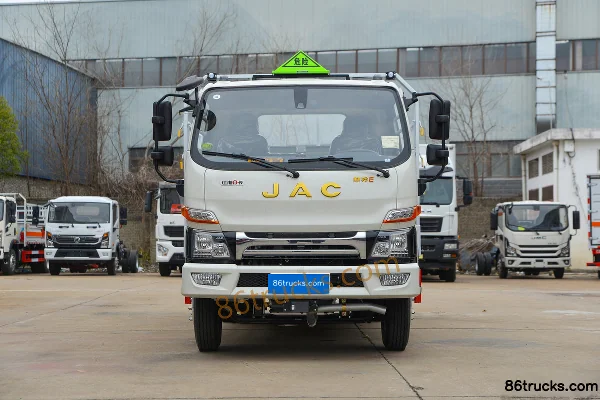 JAC E 150hp 4X2(6 wheels) 4.15m gas cylinder transport truck (Chufei brand) Exterior (2) | 86Trucks