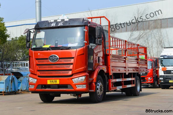 FAW Jiefang J6L 220 ch 4X2(6 roues) diesel 6.8m camion de transport de bouteilles de gaz (marque Chufei) Extérieur (3) | 86Trucks