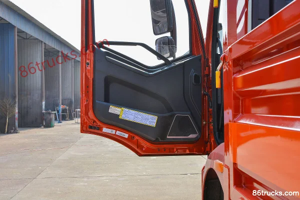 FAW Jiefang J6L 220 ch 4X2(6 roues) diesel 6.8m camion de transport de bouteilles de gaz (marque Chufei) Cabine (2) | 86Trucks