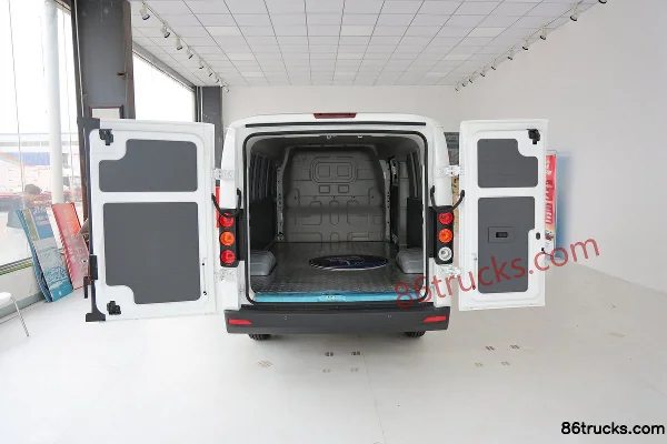 Jinbei Jiyun E6 Changyun Edition 2025 Model 2-seat standard roof pure electric panel van CATL 41.86kWh Cargo Box (1) | 86Trucks