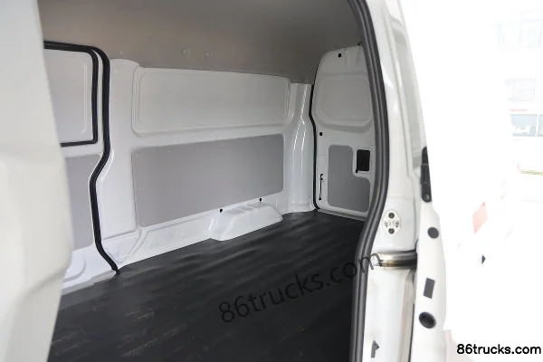 SRM Xinyuan New Haishi X30L 2025 Wealth Edition 1.6L Gasoline 123 hp 2-Seat Panel Van Cargo Box (2) | 86Trucks