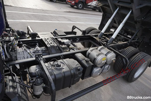 Foton King Kong S3 2.5L Diesel 155 hp 4X2(6 wheels) WLY 8-Speed Double Top 3.9m Single Row Dump Truck Chassis (1) | 86Trucks