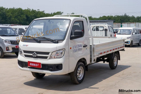 Changan Kuayue D1 luxe 1,6L CNG 105 ch 4X2(6 roues) Landai 5 vitesses 2,8 m camion plateau double cabine Extérieur (3) | 86Trucks