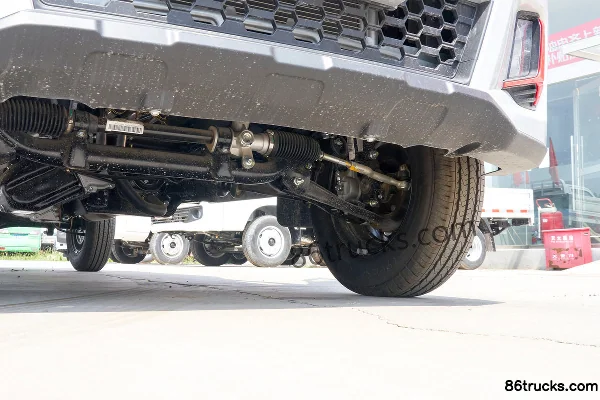 Changan Kuayue Xinbao T3 PLUS 1.6L Gasoline 122 hp 4X2(6 wheels) Dongan 5-Speed 3.09m Single Row Van Micro Truck Chassis (3) | 86Trucks