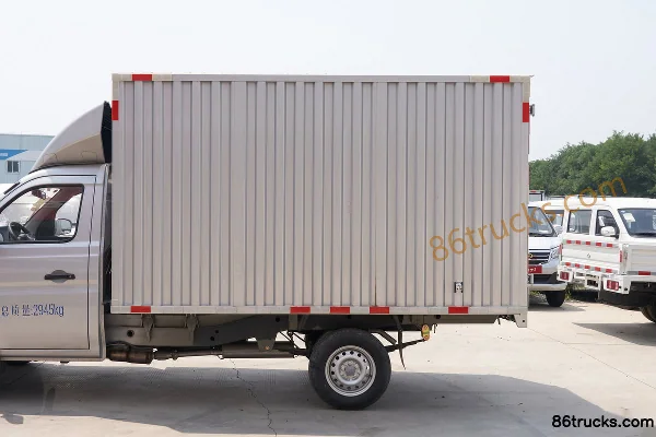 Changan Kuayue Xinbao T3 PLUS 1.6L Gasoline 122 hp 4X2(6 wheels) Dongan 5-Speed 3.09m Single Row Van Micro Truck Body (1) | 86Trucks