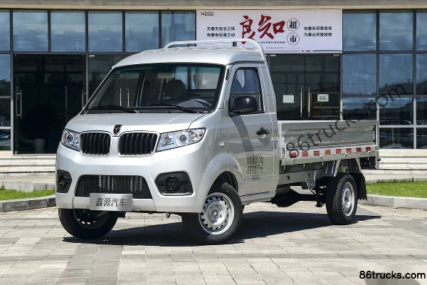Jinbei T30 2021 Comfort 1.5L 102 hp 4X2(6 wheels) Gasoline 2.92m Single Row Stake Micro Truck (China VI) Exterior (3) | 86Trucks