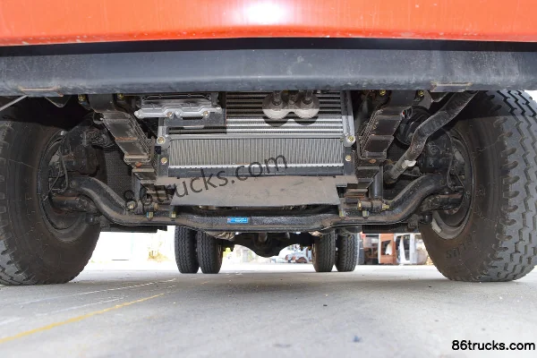 Dongfeng F6 3L Diesel 170hp 4X2(6 wheels) 8-Speed 4.1m Single Row Dump Truck Chassis (1) | 86Trucks