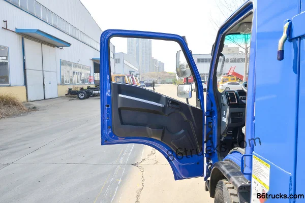 Dongfeng R5 2.4L Diesel 155 hp 4X2(6 wheels) Fast Gear 8-speed 3.1m Single Row Dump Truck Cab (1) | 86Trucks