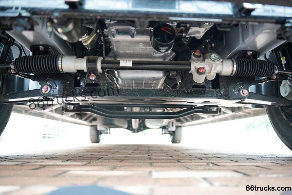 Dongfeng Ruilida V5 modèle 2025 1,6 L essence 122 ch 2 places fourgon fermé Châssis (1) | 86Trucks