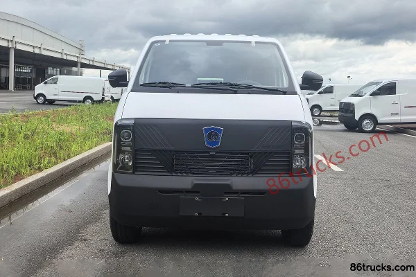 Qiwei Auto Panda EV7 2025 Model 2-Seat Pure Electric Enclosed Van CATL 41.86kWh Exterior (2) | 86Trucks