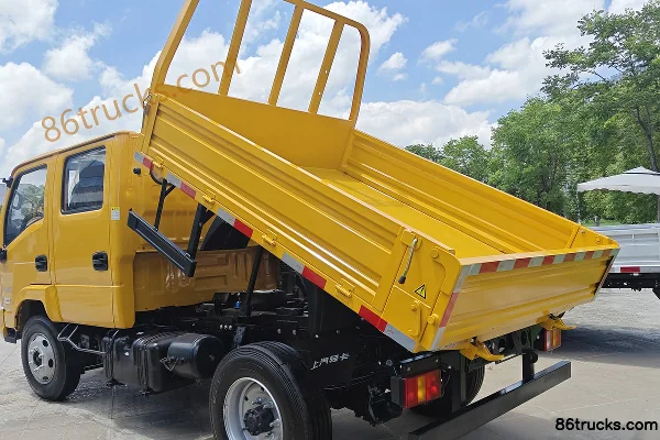 Yuejin Xiao Qilin 115hp 4X2(6 wheels) 2.2m Double Row Dump Truck Body (1) | 86Trucks