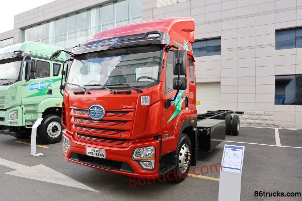 FAW Jiefang Qingdao JK6 4X2(6 wheels) 7.75m Electric Wing Opening Van Cargo Truck CATL 246.68kWh Exterior (3) | 86Trucks