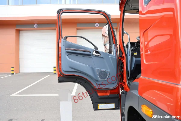 FAW Jiefang JK6 5.2L Diesel 260hp 4X2(6 wheels) Fast Gear 8-Speed 9.78m Van Cargo Truck Cab (1) | 86Trucks