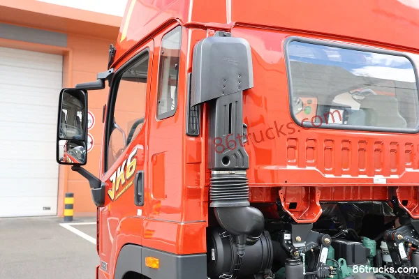 FAW Jiefang JK6 5.2L Diesel 260hp 4X2(6 wheels) Fast Gear 8-Speed 9.78m Van Cargo Truck Chassis (1) | 86Trucks